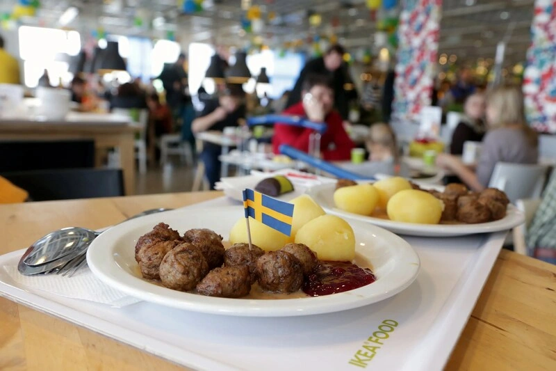 Klopsiki z reustauracji IKEA, źródło: money.com